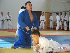 Ерөнхийлөгч жүдочдийнхоо бэлтгэлтэй танилцлаа