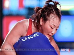 А.Батцэцэг эхний ялалтаа байгуулав