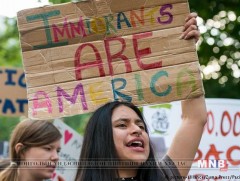 АНУ 800 мянган хууль бус цагаачийг албадан гаргаж магадгүй