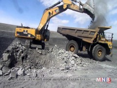 Өмнөговьчууд уул уурхайн компаниудтай гурван талт гэрээ байгууллаа