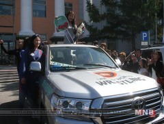 П.Орхон, Ц.Цогтбаяр нар бэлгээ гардлаа