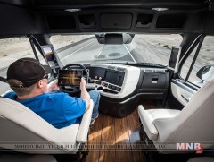 Японд өндөр настнуудад зориулж жолоочгүй тээврийн хэрэгслийг нэвтрүүлнэ