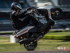 Нэг дугуйгаар 500 км замыг туулж, дэлхийн рекордыг шинэчлэсэн залуу