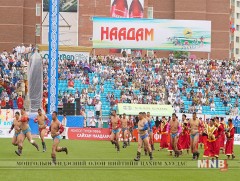Заалны барилдаанд 10-аас дээш удаа зодоглож гэмээн улсын наадамд хүч үзнэ