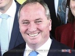 Австралийн парламентийн гишүүдийн 2 иргэншлийн асуудлаарх шүүх хурал эхэллээ 