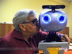 АНУ-д роботын ирээдүйн хөгжлийн талаар хэлэлцүүлэг болж байна 