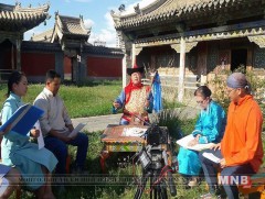 “Үндэсний бахархалт-Уртын дуу”-ны цуврал цахим хичээл заана 