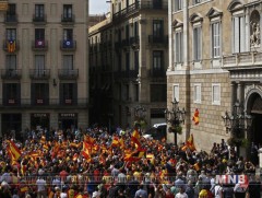 Салан тусгаарлахыг эсэргүүцсэн эв нэгдлийн жагсаал болжээ 