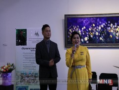 Хөгжимчин, зураач Г.Гантулга “Оршихуй... Цагаан уул” үзэсгэлэнгээ нээв 