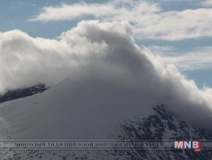 Отгонтэнгэр ууланд анхан шатны тусламж үзүүлэх баг ажиллаж байна