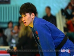 Ж.Амарболд медалийн буухиаг хүрлээр үргэлжлүүлэв