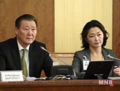 Эдийн засгийн байнгын хороо 2017 оны төсвийн тодотголын төслийг хэлэлцлээ