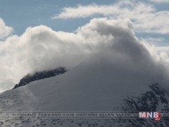 Отгонтэнгэр ууланд анхан шатны тусламж үзүүлэх баг ажиллаж байна