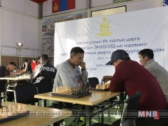 Шатар сонирхогчдын улсын аварга шалгаруулах тэмцээн эхэллээ