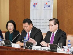 Өрсөлдөөний тухай хуулийн төслийг хэлэлцлээ