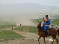 Энэ онд 394 уралдаан зохион байгуулагджээ