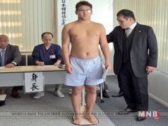 Д.Дагвадоржийн том ахын хүү мэргэжлийн сүмод хөл тавьлаа