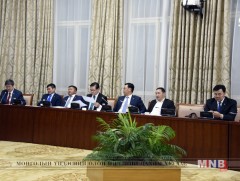Төсвийн байнгын хороо хуралдлаа