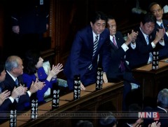 Шинзо Абэг Японы сайд нарын танхимын тэргүүнээр дахин сонголоо