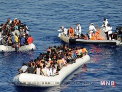 Газар  дундын  тэнгист  134  дүрвэгчийг  аварчээ