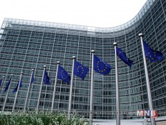 Хууль бус цагаач дүрвэгчийг хүлээн авахаас татгалзсан орнуудад шахалт үзүүлж эхэллээ