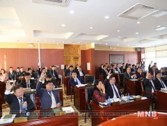 Хан-Уул дүүрэг 2018 оны төсвөө баталлаа