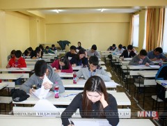 Өмнөговийн сурагчид англи хэлний чадвараа сорьлоо 