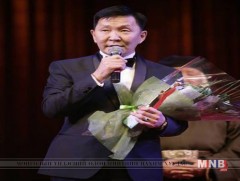 С.Баярсайхан “Овоонд өргөх чулуу” номныхоо нээлтийг хийнэ