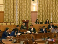 Хуулийн төслийн эцсийн хэлэлцүүлгийг хийж баталлаа
