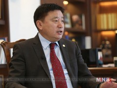 С.Батболд: 2018 онд илүү олон кран ажиллаж тэр хэрээр ажлын байр ч нэмэгдэнэ 