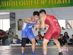 Алт, хүрэл медалийн төлөө хүч үзэх бөхчүүдийн нэрс тодорлоо