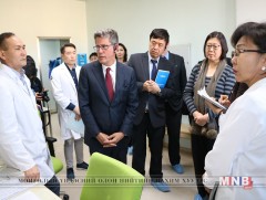 Улсын гуравдугаар төв эмнэлгийн үйл ажиллагаатай танилцав