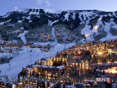 АНУ-ын Колорадо мужийн Аспен хот цанын спорт өвлийн амралтын газруудаараа алдартай