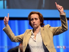 Германы  хэт  барууны  намын 2 гишүүнийг мөрдөн  шалгаж  эхэлжээ 