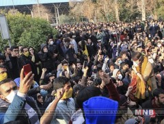 Иранчуудын тэмцэл 21 хүний аминд хүрлээ 