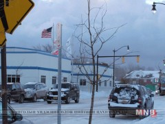 Нью-Йоркт цаг агаар хүйтэрч цас орохтой холбоотойгоор сургуулиудын хичээлийг хаалаа 