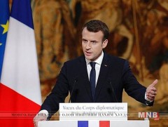 Францын ерөнхийлөгч “Фэйк” буюу хуурамч мэдээллүүдтэй тэмцэж эхэллээ 