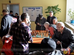 Ажлын хэсэг Батсүмбэр дэх Ахмад настны үндэсний төвийн үйл ажиллагаатай танилцлаа