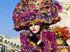 Венецийн багт наадам энэ сарын 13-ныг хүртэл үргэлжилнэ 