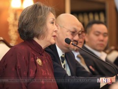 Ерөнхий сайд У.Хүрэлсүх Д.Сүхбаатар жанжны төрөл төрөгсдийг хүлээн авч уулзлаа