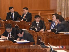 Хувь хүний орлогын албан татварын тухай хуульд өөрчлөлт оруулах тухай хуулийн төслийг анхны хэлэлц..