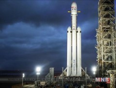 “Space X” Компани дэлхийн хамгийн хүчирхэг пуужинг амжилттай хөөргөлөө