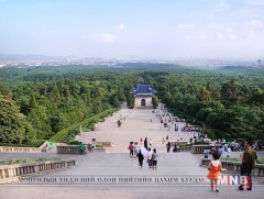 БНХАУ-ын дотоодын аялал жуулчлалын орлого 476 тэрбум юаньд хүрнэ