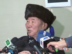 Монгол Улсын Ерөнхийлөгч Х.Баттулга, УИХ-ын дарга М.Энхболд, Ерөнхий сайд У.Хүрэлсүх нар ахмадууды..