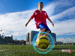 Хөлбөмбөгийн ухаалаг бөмбөг “Dribble up” дасгалжуулагчийн үүргийг гүйцэтгэнэ