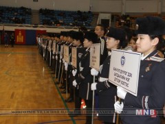 Цагдаа, дотоодын цэргийн байгууллагынхан сагсан бөмбөгөөр өрсөлдөж байна