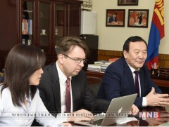 Байнгын хорооны дарга Ё.Баатарбилэг АНУ-ын Хөдөлмөрийн холбооны Хуулийн хэлтсийн даргатай уулзлаа