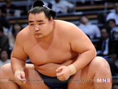 М.Ананд тэргүүтэй таван бөх башёг тэргүүлж байна