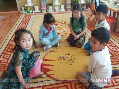 Орхон аймгийн улсын тэргүүний дөрөвдүгээр цэцэрлэг “Түмэн шагайн баяр”-аа хийв