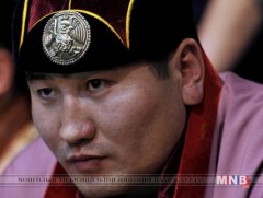 Ө.Бат-Орших: Бодисын солилцоо сайжруулж, шархны эдгэрэлтэд сайн гэсэн Тамоксифен гэдэг эм уусан